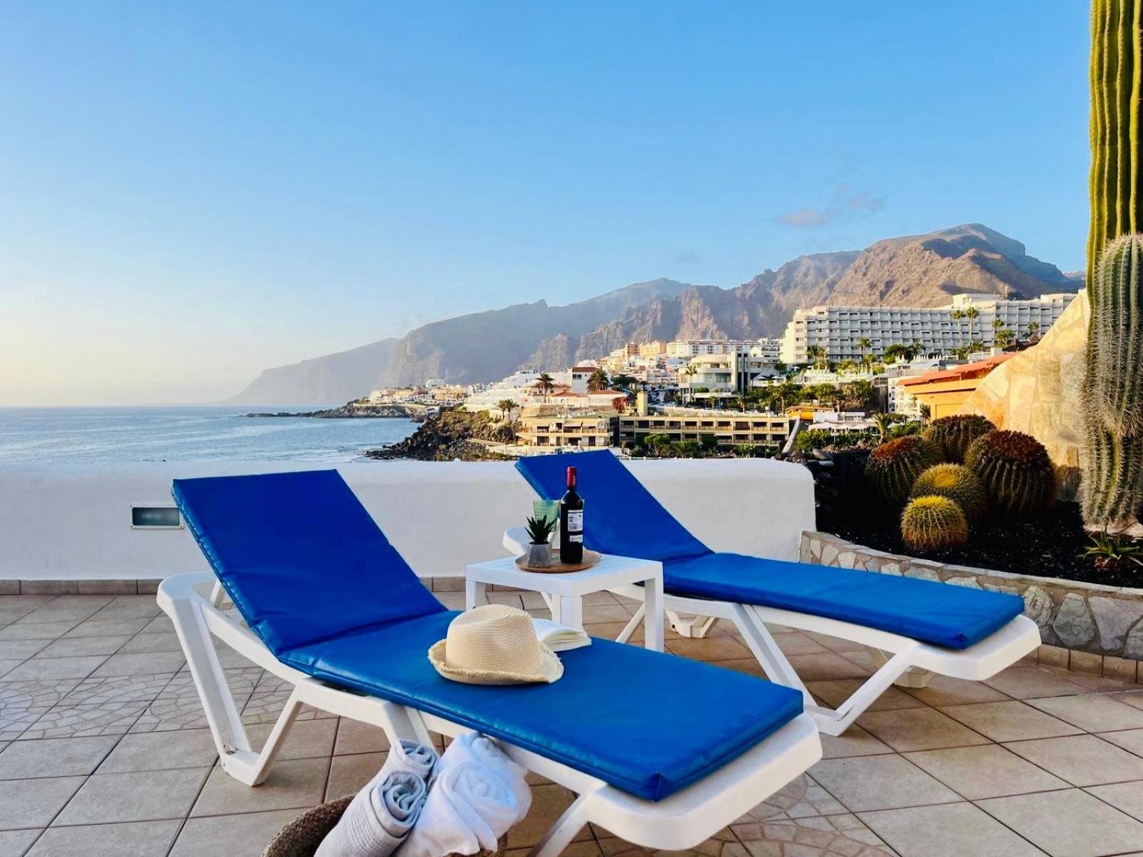 Beachfront Villa And Pool Puerto de Santiago  Eksteriør bilde